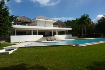 Exclusive modern beachfront villa for sale in Sosua