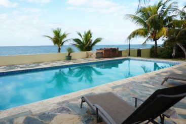 Gorgeous Ocean Front 4 Bedroom Villa with Guest House in Sosua