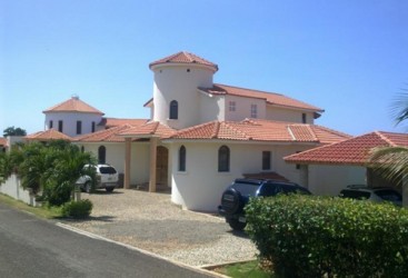 Villa with 4 bedrooms and ocean view in Lomas Mironas