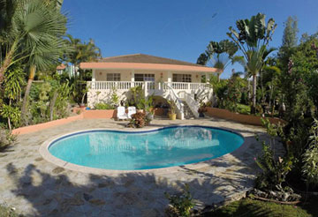 Lovely villa in popular project close to downtown Sosua