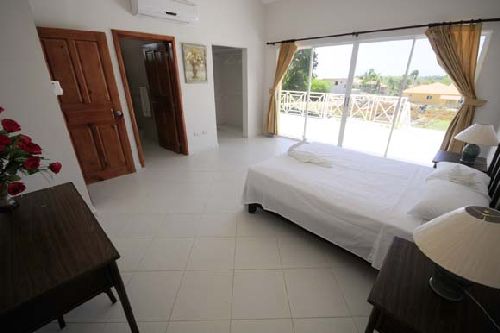 #8 Villa with 4 bedrooms for rent in Sosua