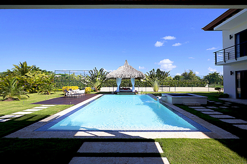 #1 Luxury Bali Villa in Cabrera