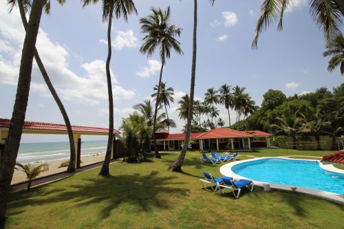 #4 Beautifully designed beachfront villa with spacious accommodation