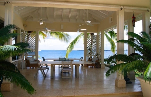 #8 Gorgeous oceanfront villa in prestigious location