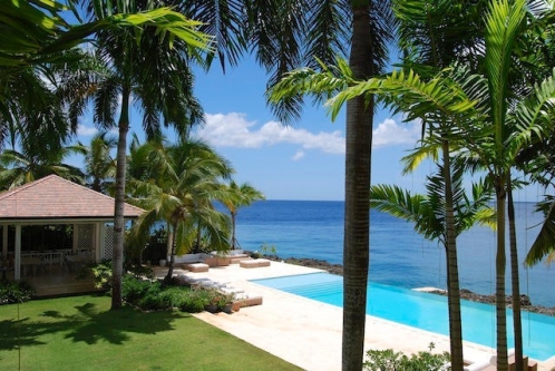 #9 Gorgeous oceanfront villa in prestigious location