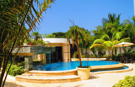 #9 Superb luxury modern villa with excellent rental potential