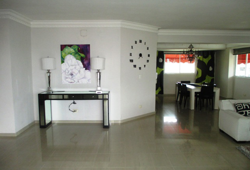#6 Spacious 3 bedroom duplex condo in Santo Domingo Bella Vista Norte
