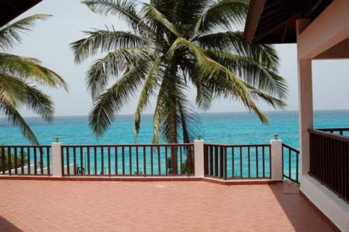 #1 Unique oceanfront villa with panoramic views in Boca Chica