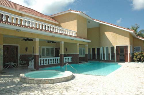 #6 Villa with 4 bedrooms and own tennis court