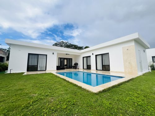 #15 Modern 3-Bedroom Villa for Sale in Ocean Village, Sosua