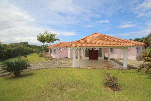 #2 Large villa with ocean view in select community