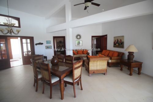 #7 Large villa with ocean view in select community