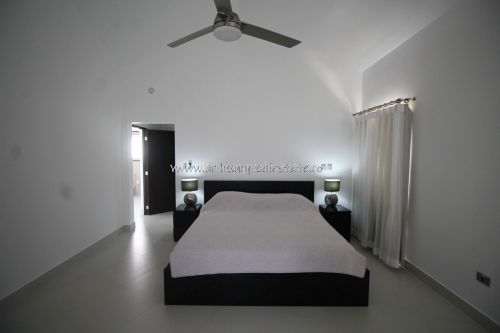 #15 Magnificent 6 bedroom villa for rent