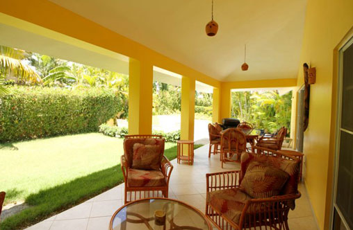 #9 Four bedroom villa with a separated 1 bedroom apartment