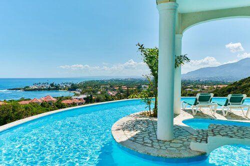 #1 Superb ocean view villa with excellent rental potential
