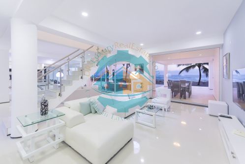 #9 Modern Luxury Beachfront Villa for Rent