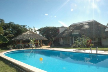 Villa with Guest-Rooms in Sosua