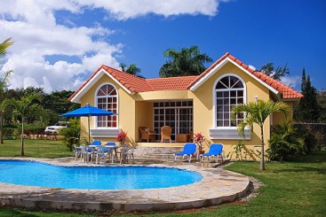 Villa with 2 bed+2 bath and pool