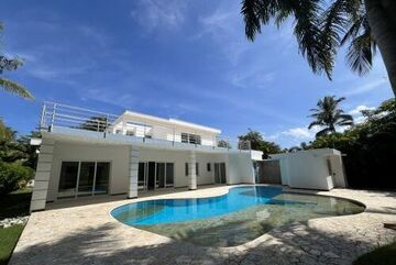 New Villa with four  in the Dominican Republic