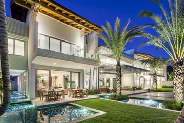 Magnificent modern beachfront villa in prestigious location