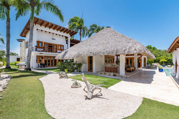Luxury 5 bedroom vil in the Dominican Republic