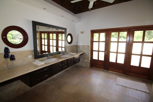 #1 Greatly reduced luxury villa situated in a perfect location