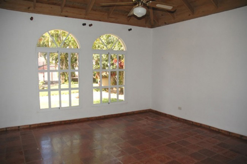 #3 Gorgeous villa in a popular gated residential