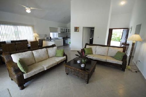 #6 Villa with 4 bedrooms for rent in Sosua