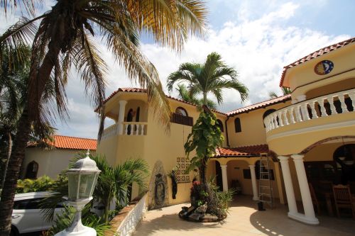 #9 Villa with 3 bedrooms and ocean view in a gated community