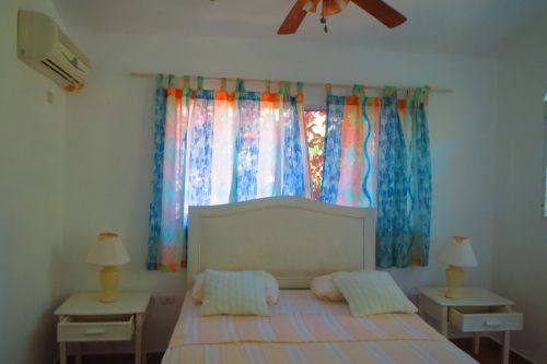 #0 Beachfront villa with separate guesthouse in gated community