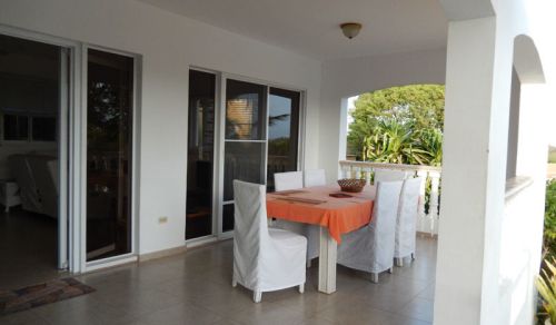 #5 Spacious villa with ocean view in gated community