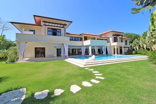 #0 Luxury mansion in a prestigious gated beachfront community