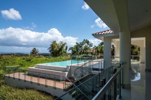#16 Luxury Private Villa with Breathtaking Ocean View