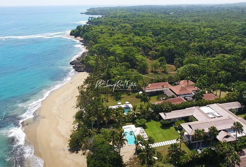 #18 Luxury Beachfront Villa with great rental income