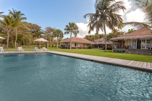#3 Luxury Beachfront Villa with great rental income
