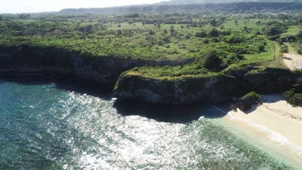 #6 Oceanfront Land for Sale in Cabrera