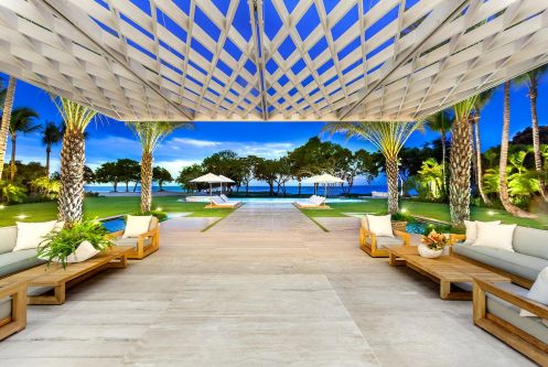 #3 Magnificent modern beachfront villa in prestigious location