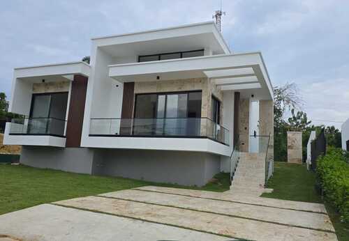 #0 Brand-New Modern 3-Bedroom Villa