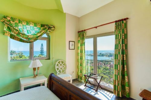 #10 Superb ocean view villa with excellent rental potential