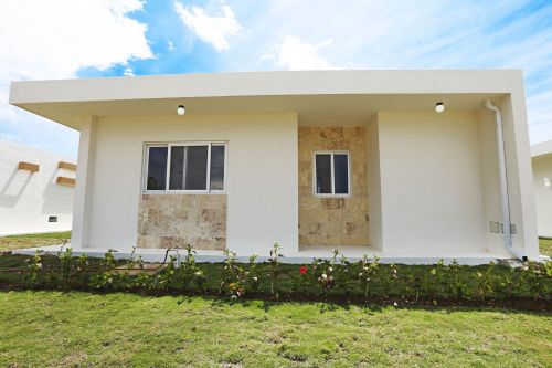 #1 New Build High Quality 3 bedroom villas in gated beachfront community