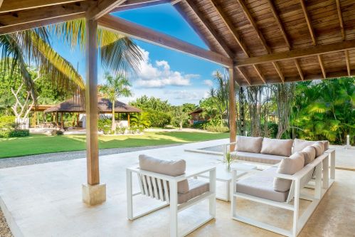 #15 Stylish Tropical Living in this Ocean View Luxury Home
